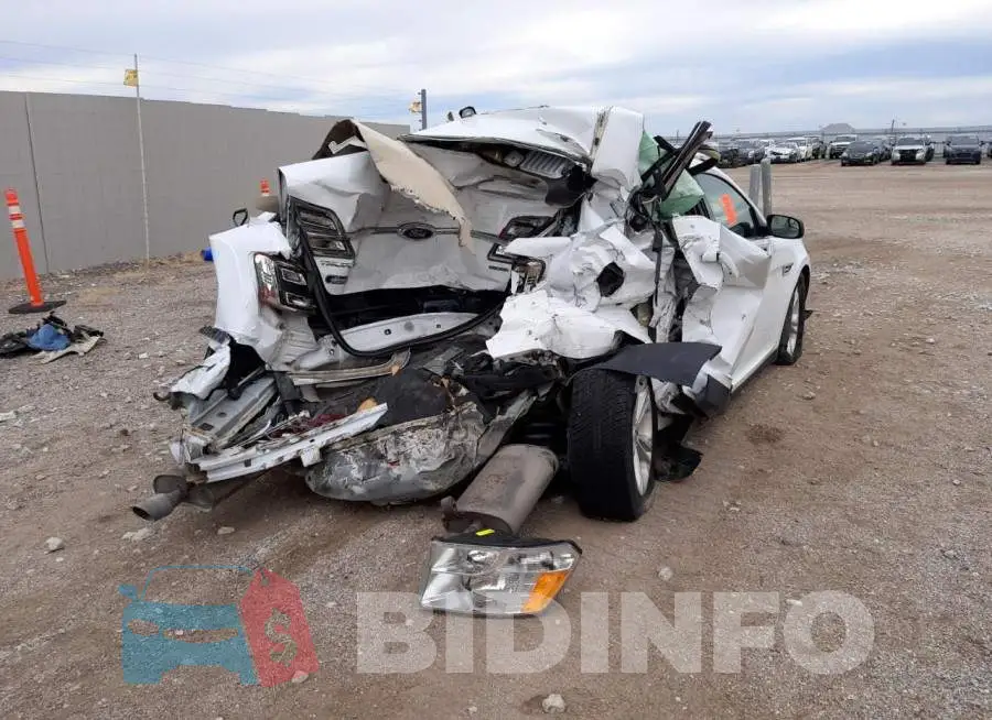 1FAHP2D84FG172855 Photo# 4