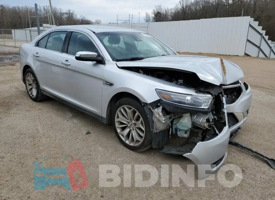 1FAHP2F88JG109621 Photo# 4