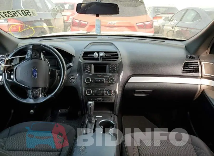 1FM5K7D82HGC76333 Photo# 8