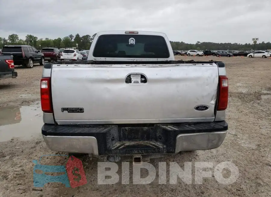 1FT7W2BTXEEB45797 Photo# 6