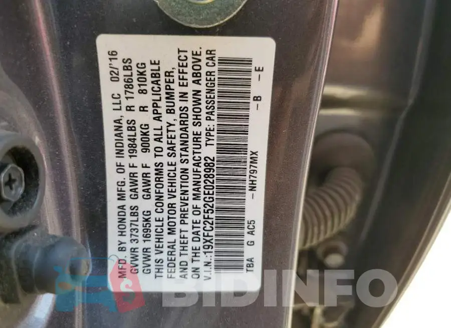 19XFC2F52GE028982 Photo# 12