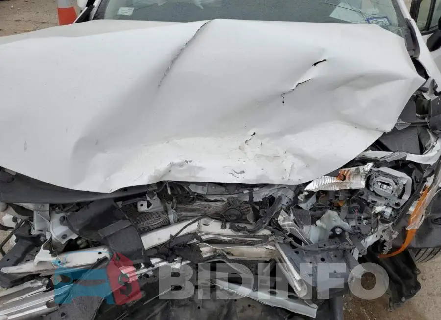 5YFEPMAE7MP184240 Photo# 11