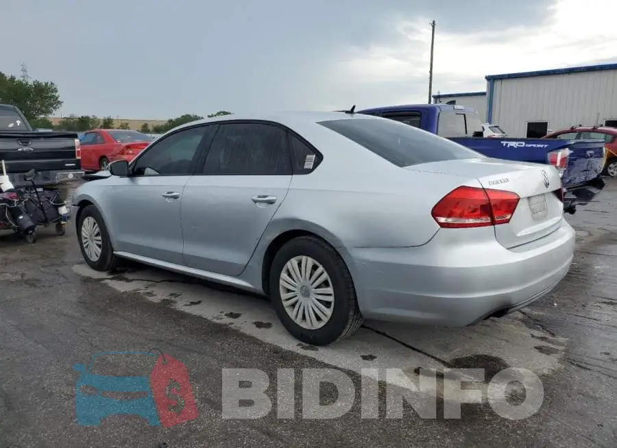 1VWAT7A30FC041021 Photo# 2