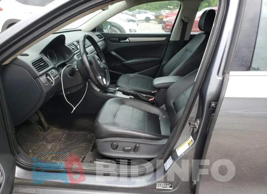 1VWBT7A36EC035601 Photo# 7