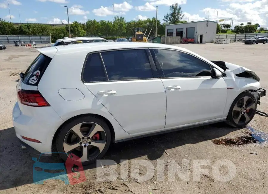 3VW6T7AU1KM013803 Photo# 3