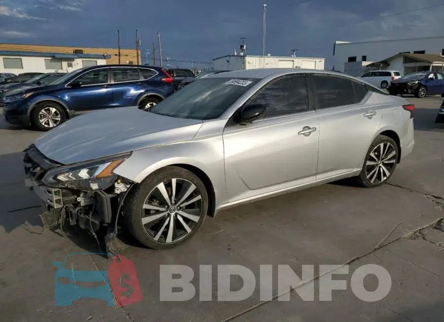 1N4BL4CV6KC107852 Photo# 1