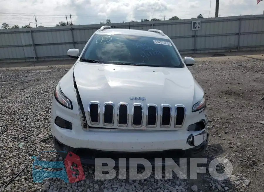 1C4PJLCS7GW190428 Photo# 5