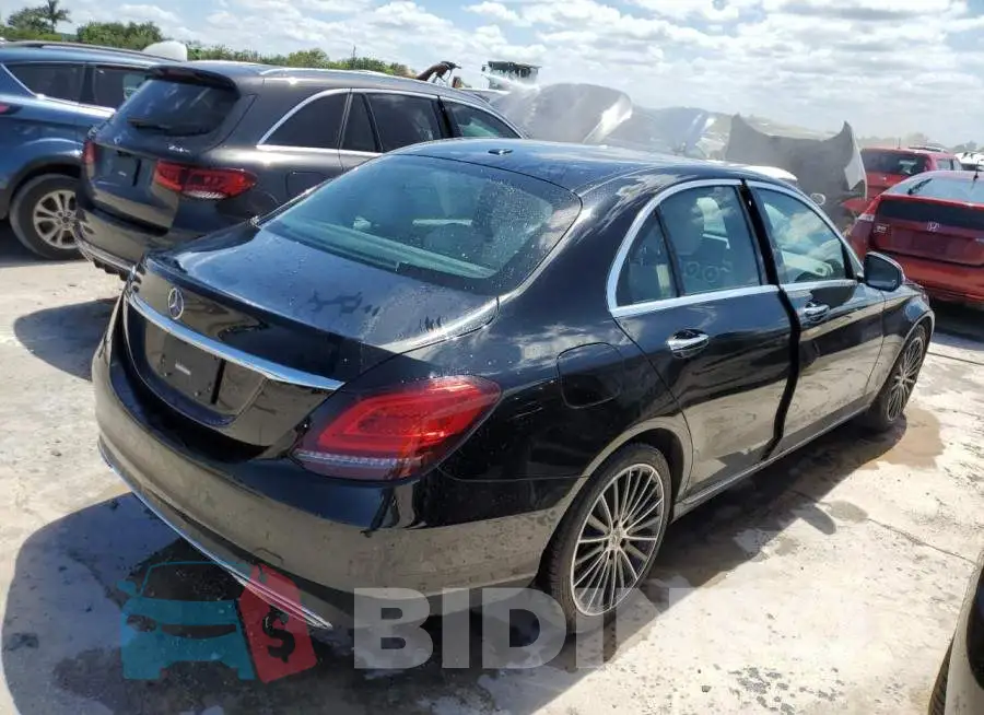 W1KWF8DB9MR633168 Photo# 3