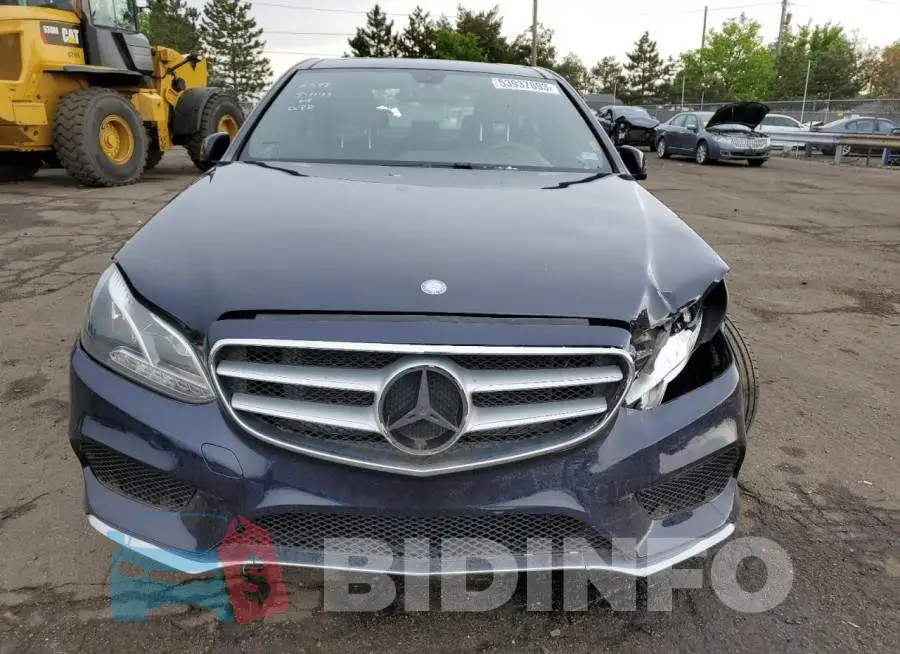 WDDHF5KB3FB127406 Photo# 5
