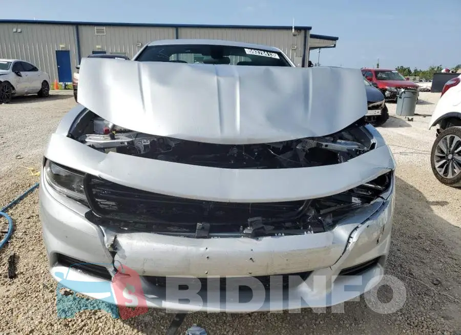 2C3CDXBG1NH204642 Photo# 5