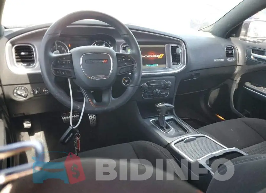 2C3CDXHG3MH561570 Photo# 8