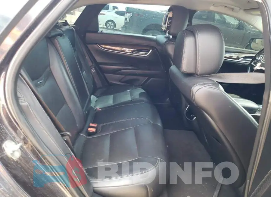 2G61M5S33E9217197 Photo# 10