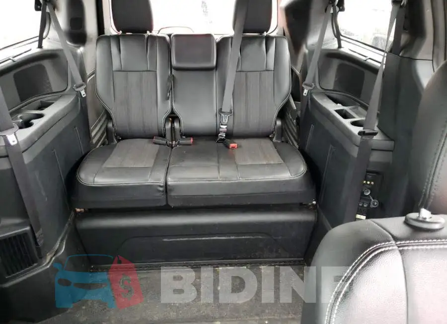 2C4RC1HGXGR142149 Photo# 10