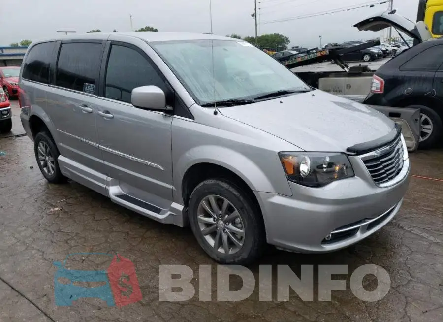 2C4RC1HGXGR142149 Photo# 4