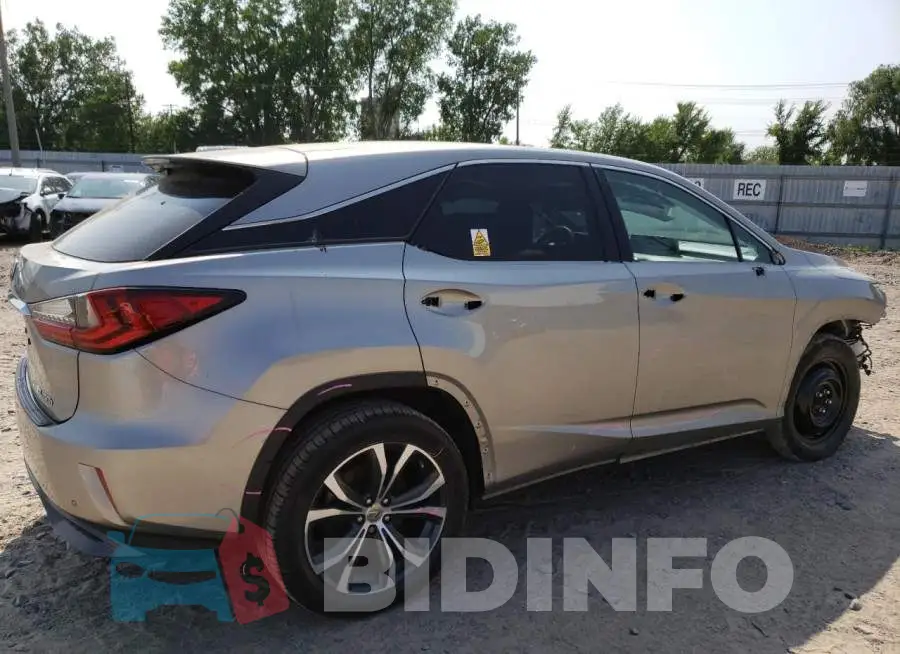 2T2BGMCA2HC013930 Photo# 3