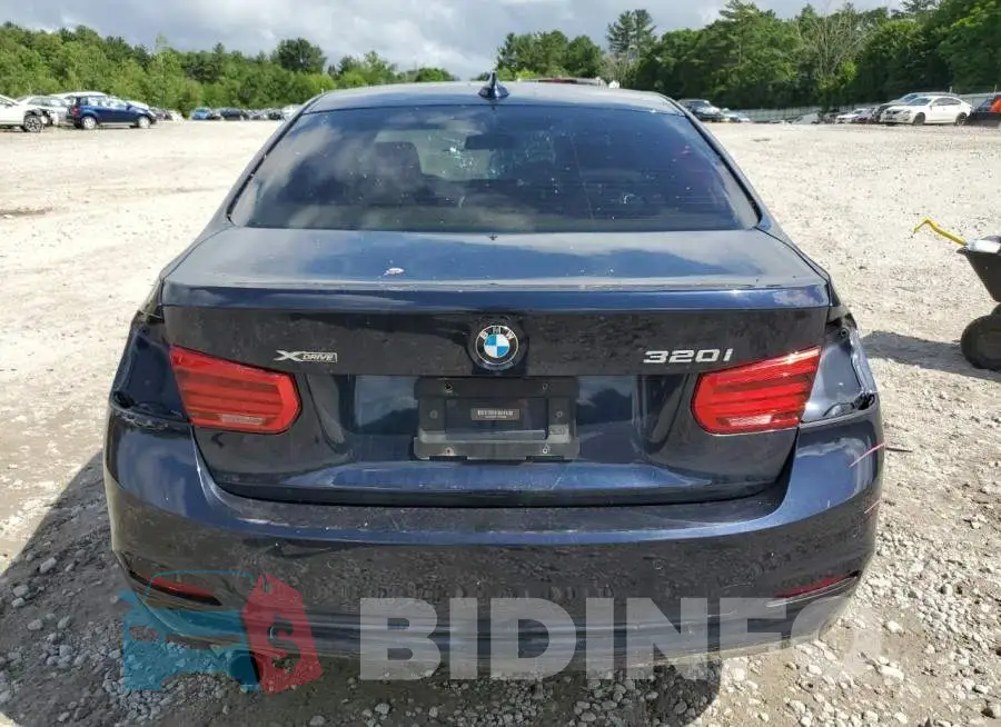 WBA8A3C51GK689695 Photo# 6