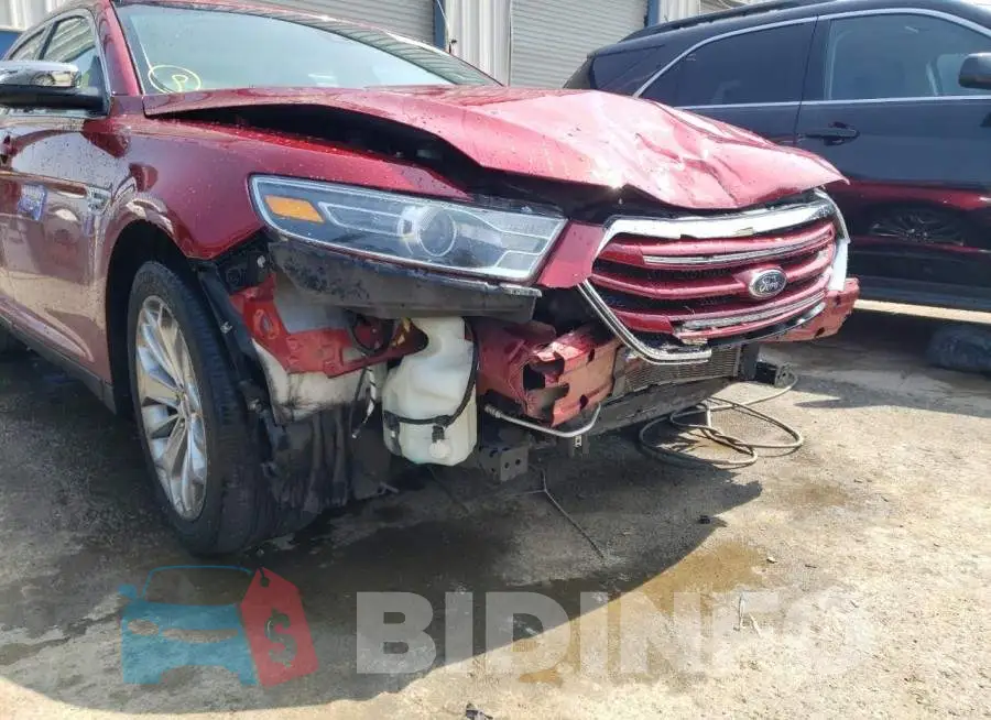 1FAHP2F88HG124064 Photo# 12