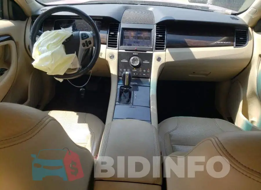 1FAHP2F88HG124064 Photo# 8