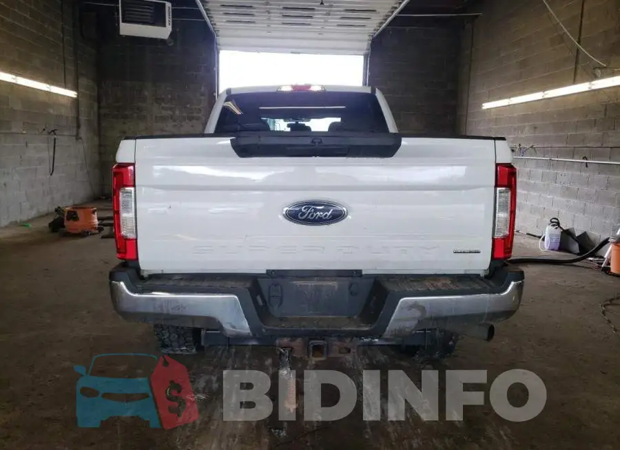 1FT7W2B62JEB12829 Photo# 6