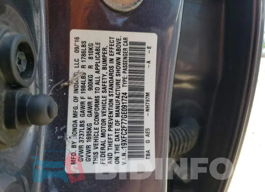 19XFC2F77GE091724 Photo# 12