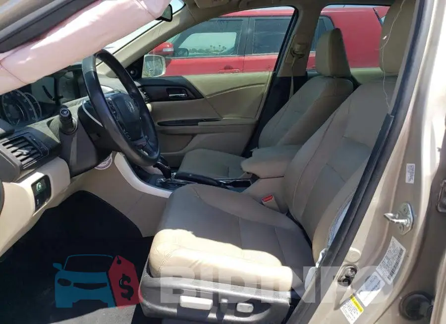 1HGCR2F89FA171717 Photo# 7