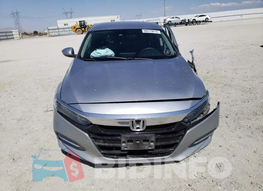 1HGCV3F17KA000852 Photo# 5