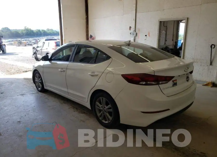5NPD84LF8HH188086 Photo# 2