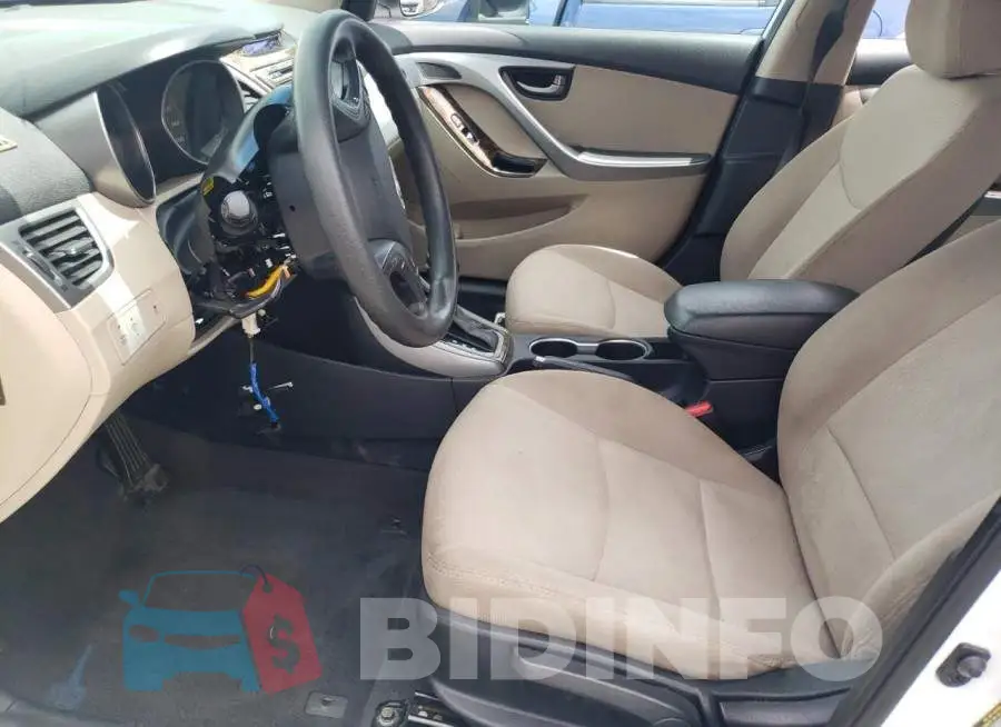 5NPDH4AE8GH689021 Photo# 8