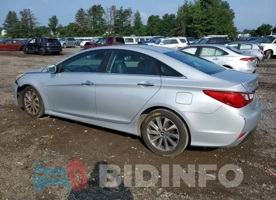 5NPEC4AC9EH878341 Photo# 2