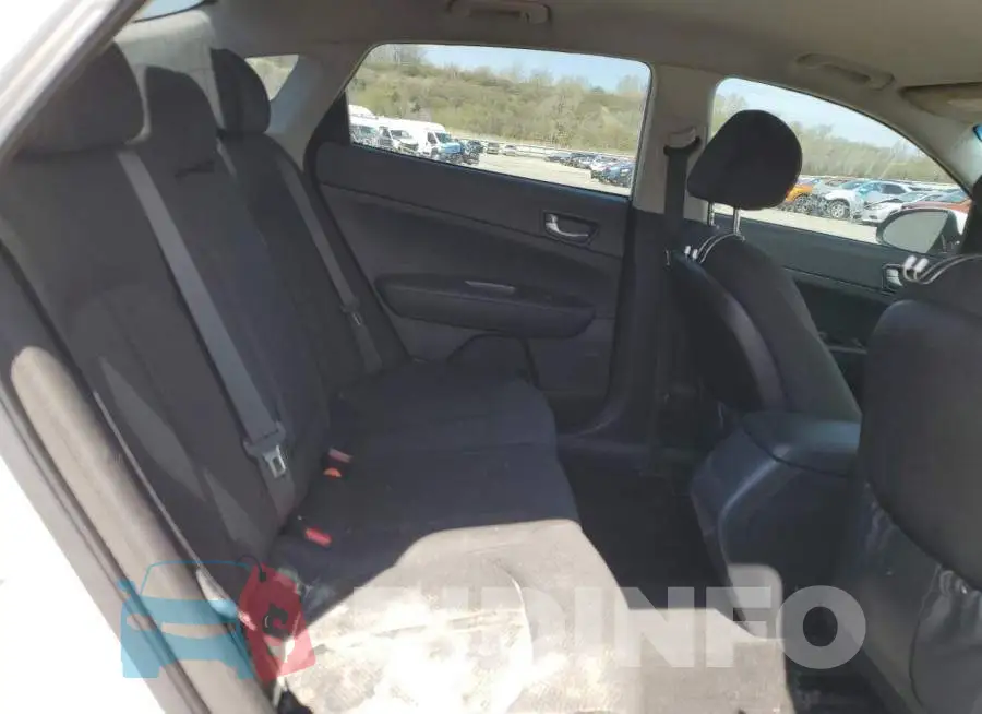 5XXGT4L32GG003347 Photo# 10