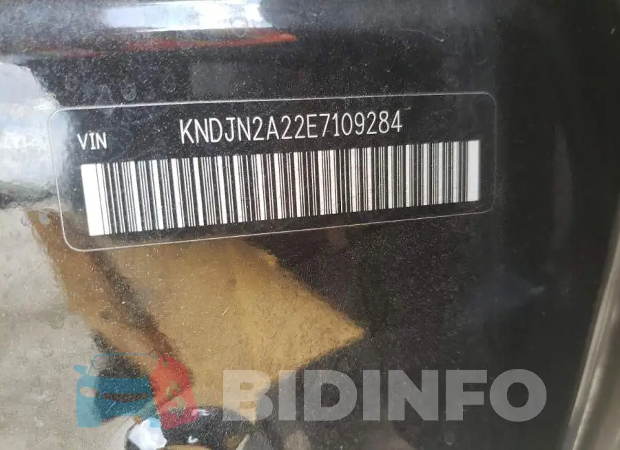 KNDJN2A22E7109284 Photo# 12