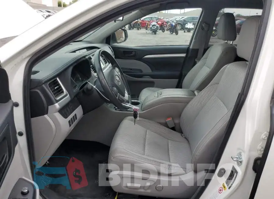 5TDBKRFH5FS175242 Photo# 7