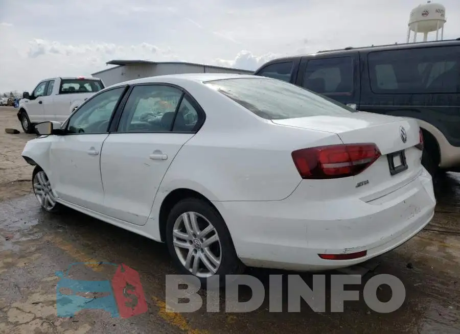 3VW2B7AJ7JM245635 Photo# 2