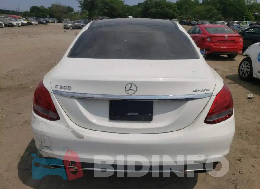 WDDWF4KB9GR140008 Photo# 6