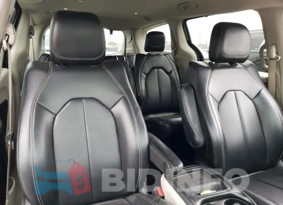 2C4RC1DG9LR164501 Photo# 10