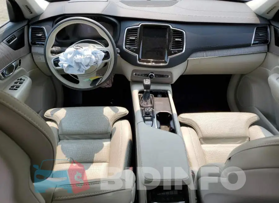 YV4A22PL1M1761577 Photo# 8