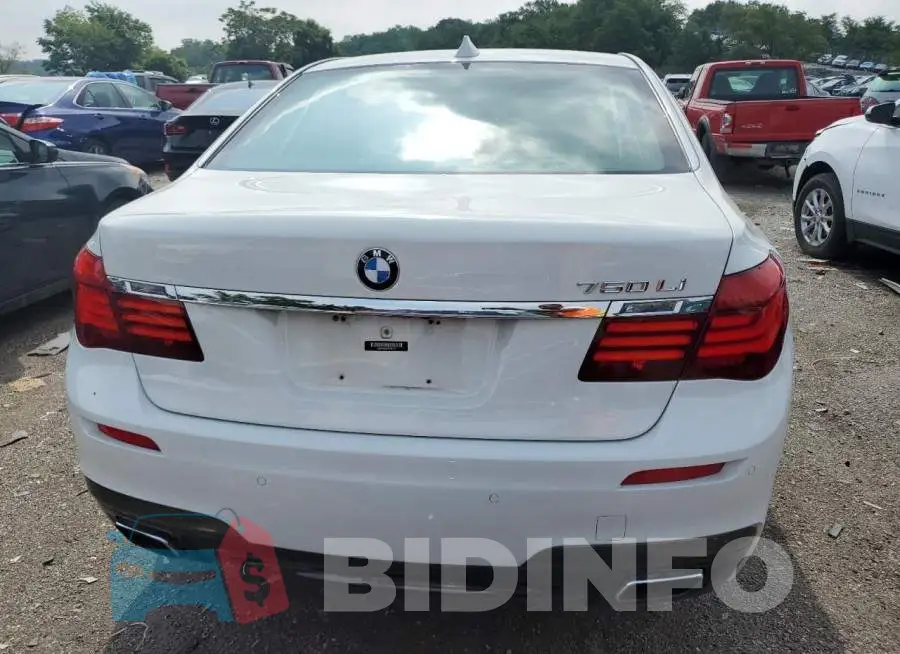 WBAYE8C53FD781329 Photo# 6