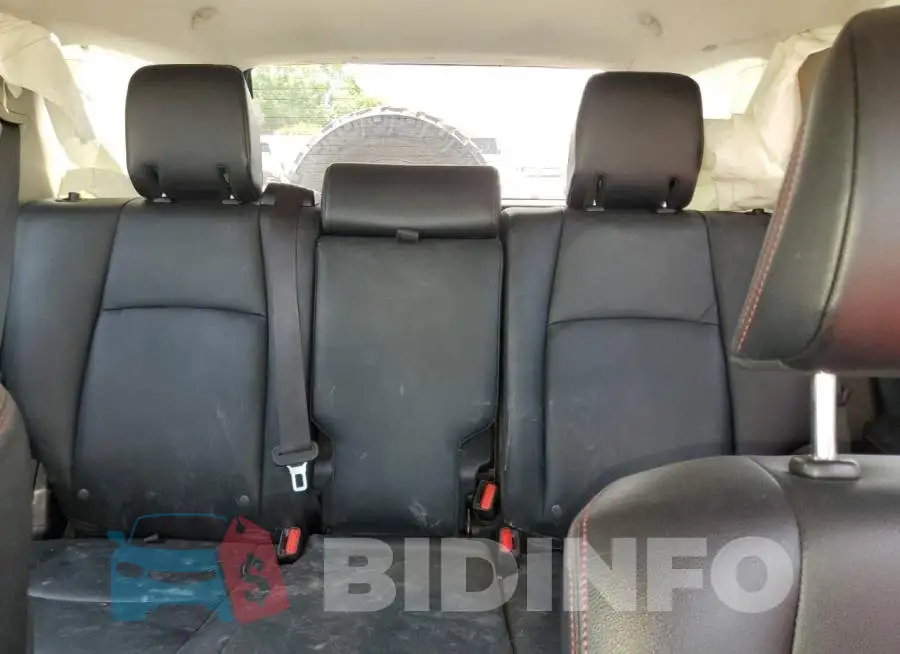 JTEBU5JR7G5341847 Photo# 10