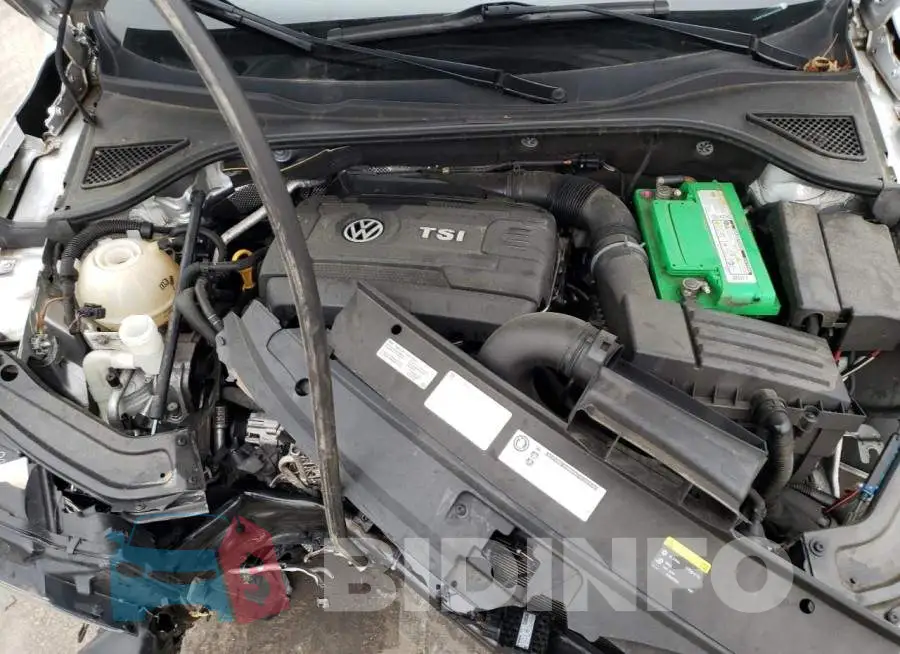 1VWGT7A37HC001693 Photo# 11