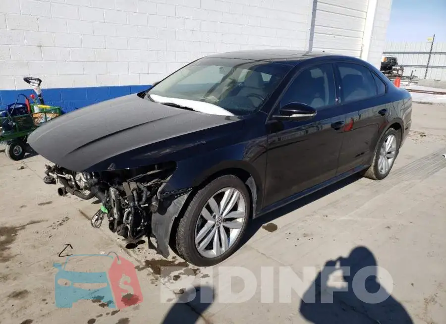 1VWLA7A31KC008151 Photo# 1