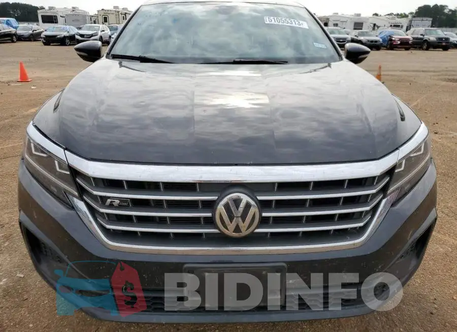 1VWMA7A33MC010894 Photo# 5