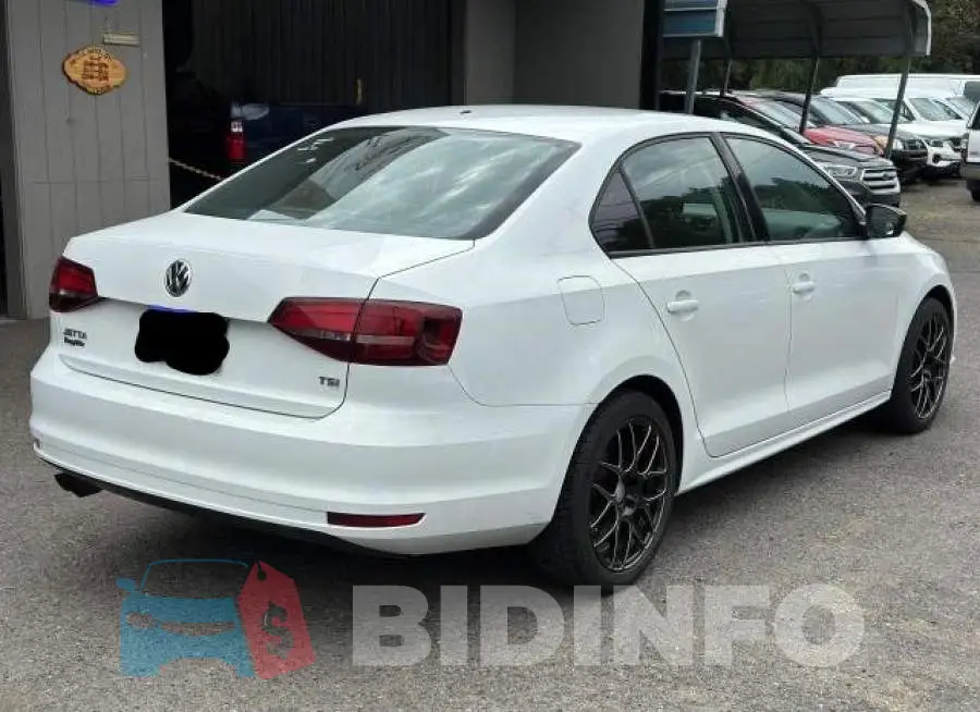 3VW167AJ4GM281470 Photo# 4