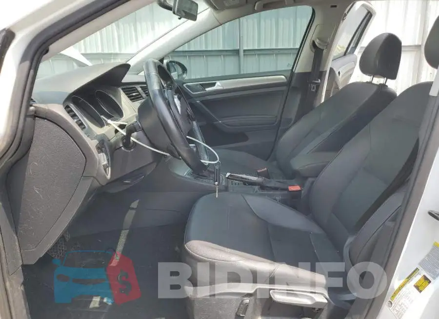 3VW217AU5FM049424 Photo# 7