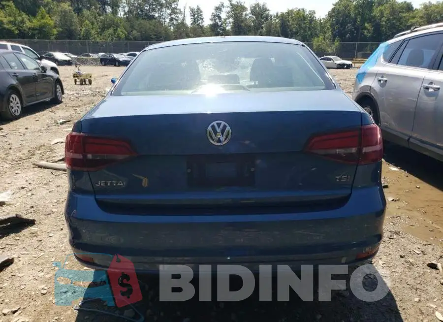 3VW2B7AJ1HM202077 Photo# 6