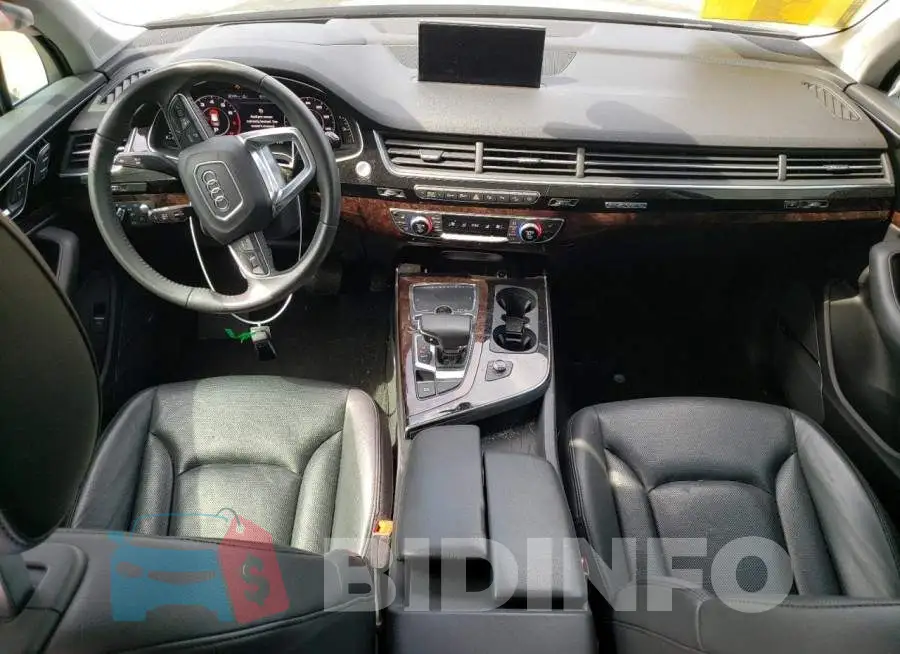 WA1VAAF72KD015828 Photo# 8