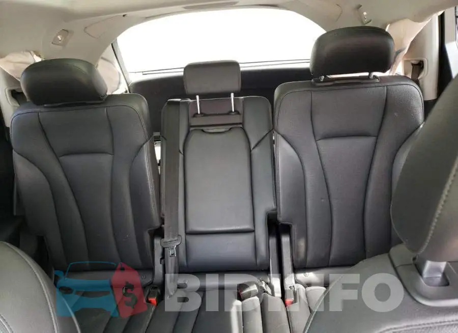WA1VAAF72KD015828 Photo# 10