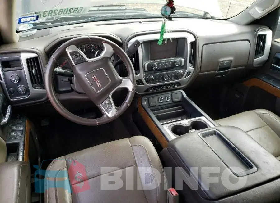 3GTU2VEC7EG307227 Photo# 8