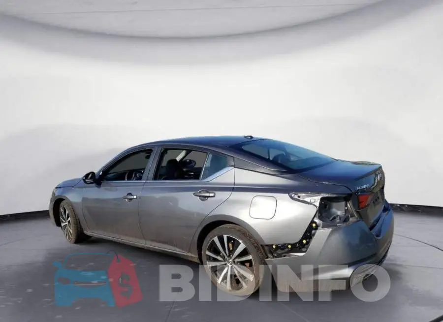 1N4BL4CV8MN392562 Photo# 2