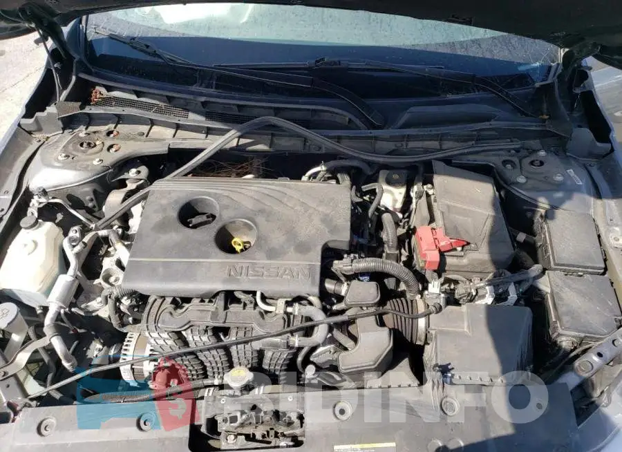 1N4BL4CV9LN315276 Photo# 11