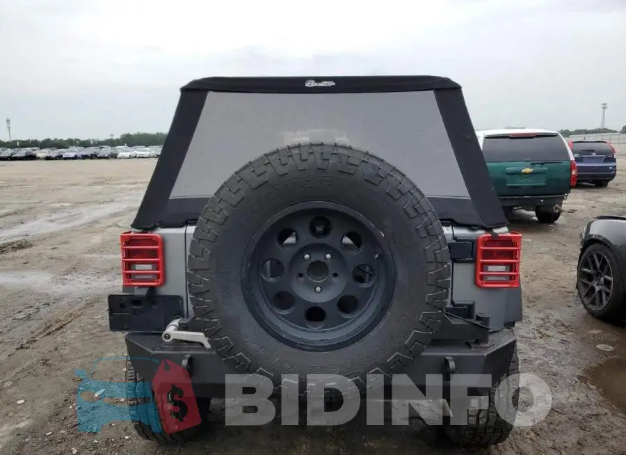 1C4BJWFG8FL693579 Photo# 6